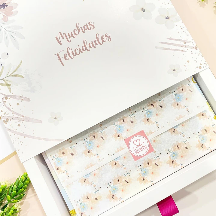 Planner personalizado inicial elegante 16