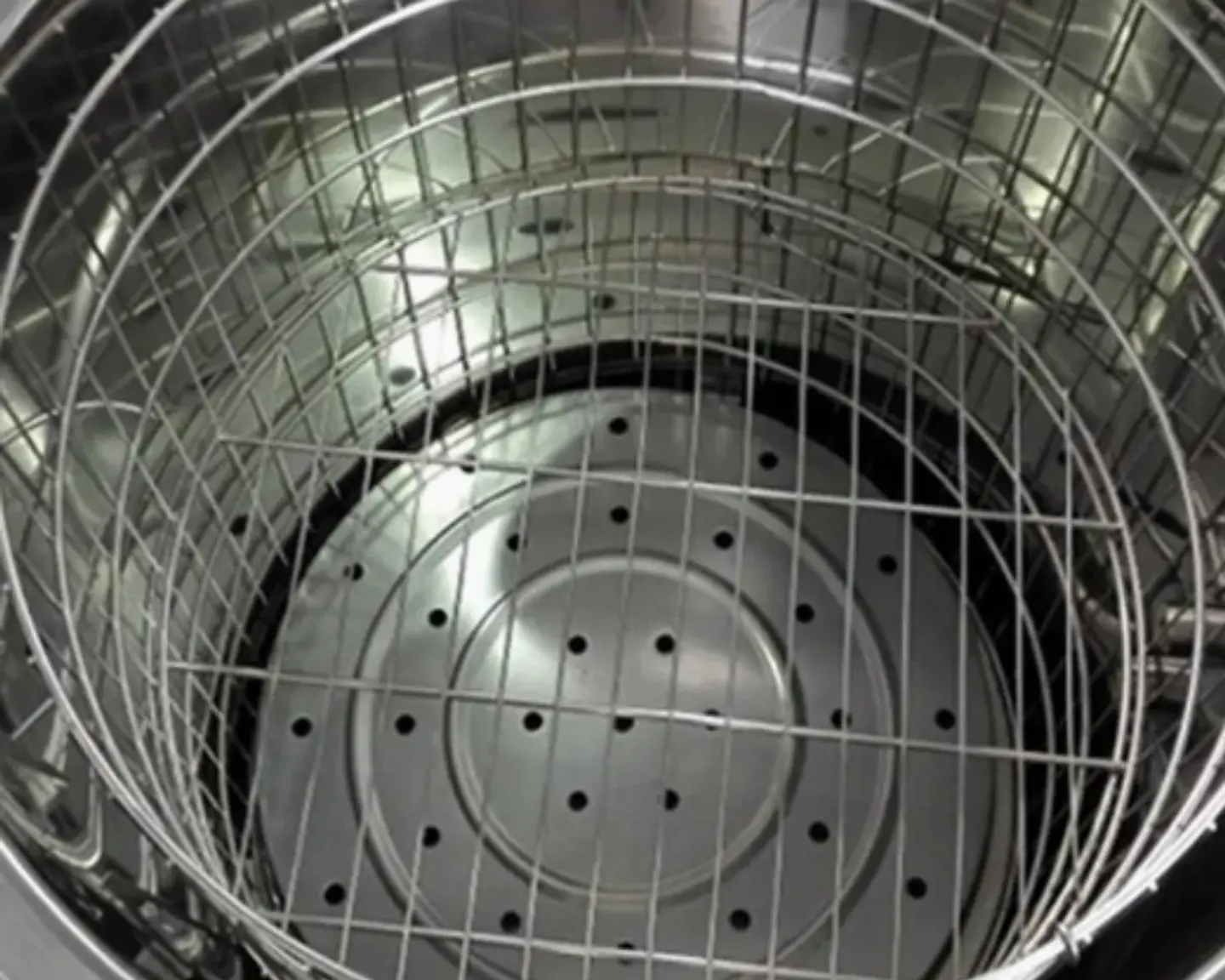 Autoclave 75 Litros - Esterilizador Vertical LS-75LD 4