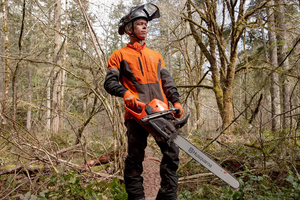 Motosierra Husqvarna 585 4