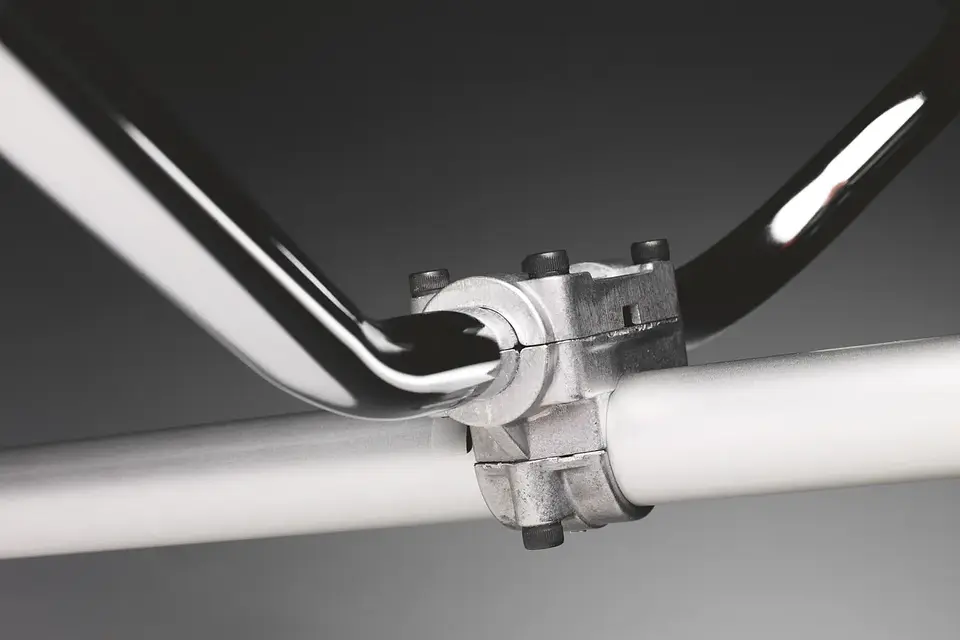  Guadañadora Husqvarna 226RJ 4