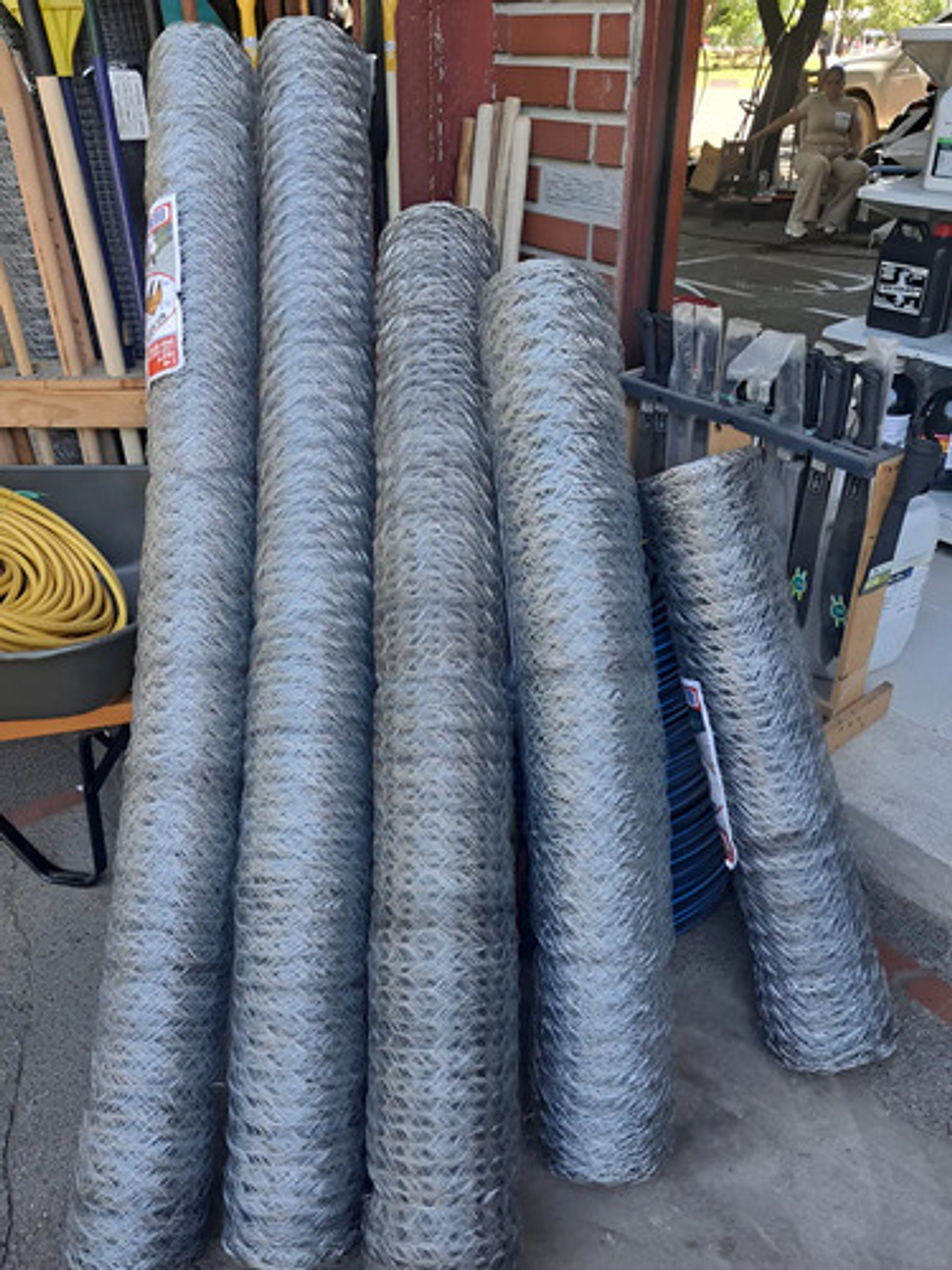 Malla Gallinero Galvanizada 1.80x1-1/4pul3.5cm X36 Mts Largo 7