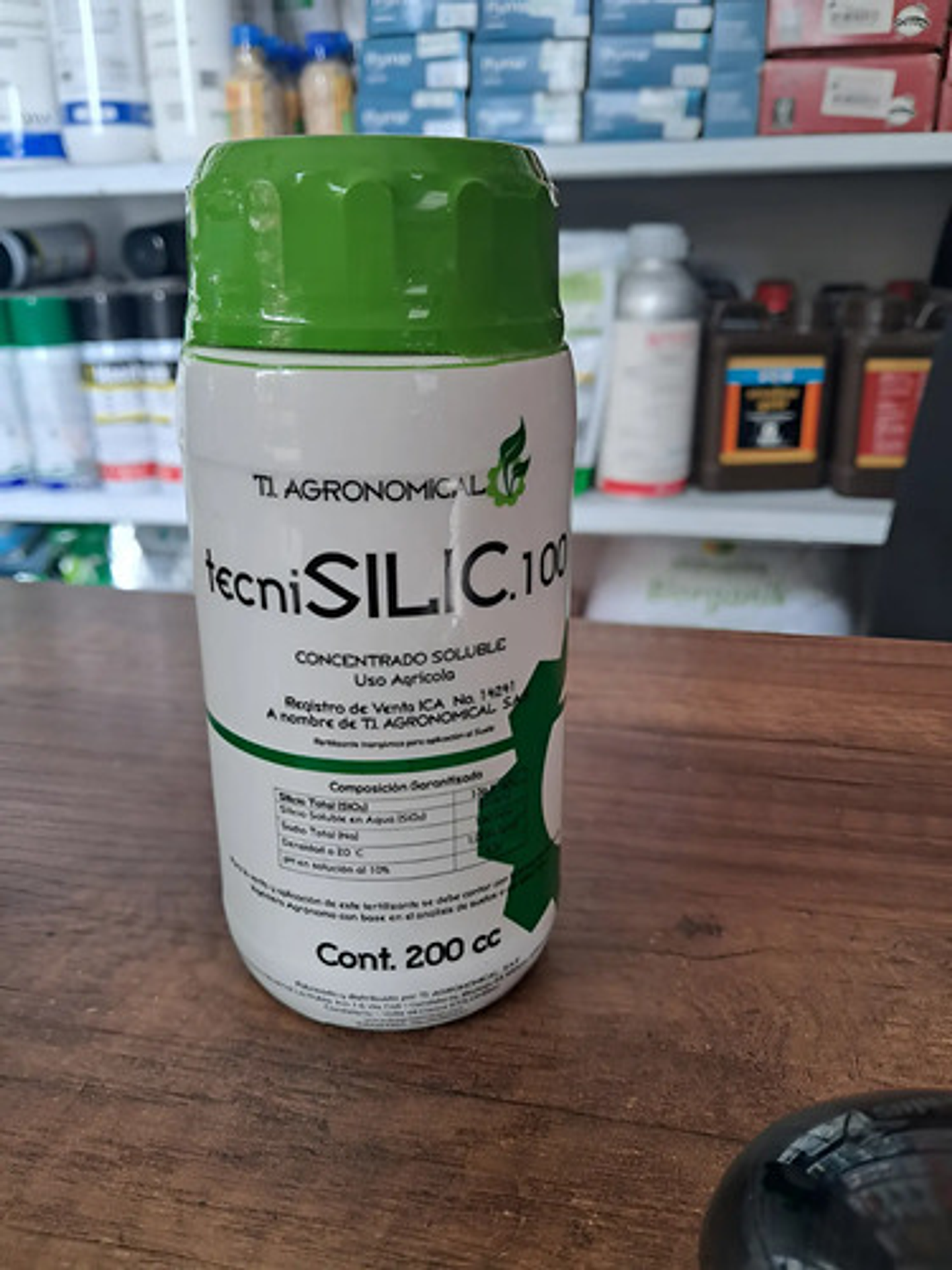 Coadyuvante Agrícola Siliconado Tecnisilic.100 X 200ml 2