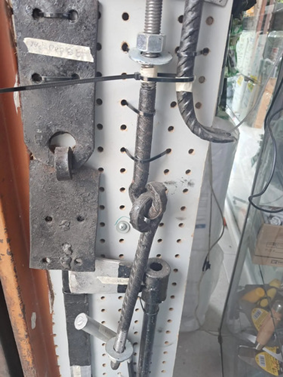 Par De Goznes De Tornillo 5/8 Pulgadas - Hierro Reforzado 8