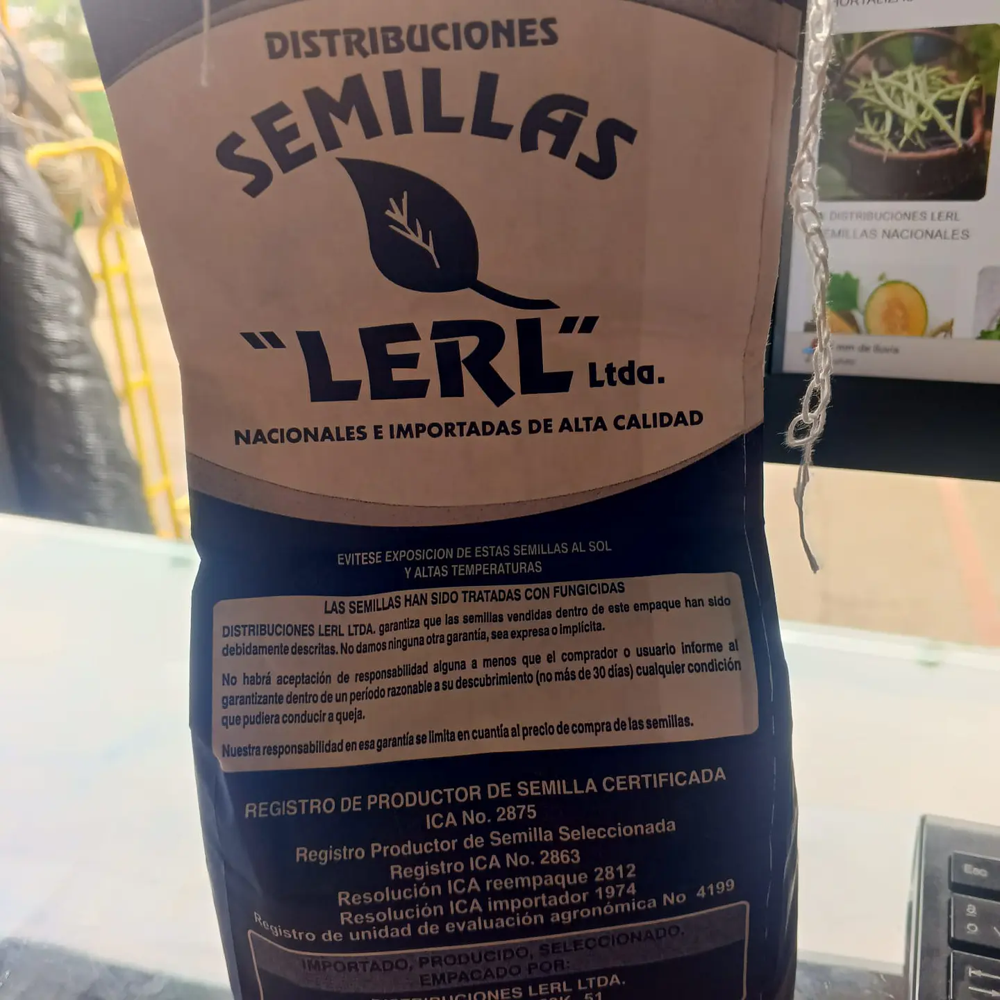 Semilla de Pasto  LERL  Brachiaria Decumbens Escarificada - Agrosamario 2