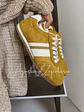 ZAPATILLA RETRO MOSTAZA - Miniatura 1