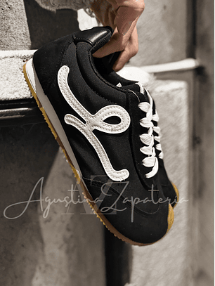 ZAPATILLA BAREFOOT NEGRA