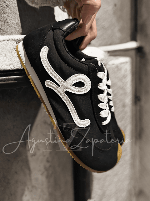 ZAPATILLA BAREFOOT NEGRA