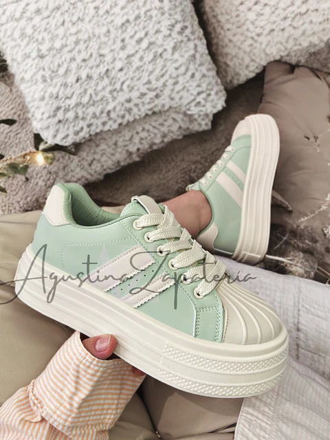 ZAPATILLA PLATAFORMA VERDE FRANJA BLANCA