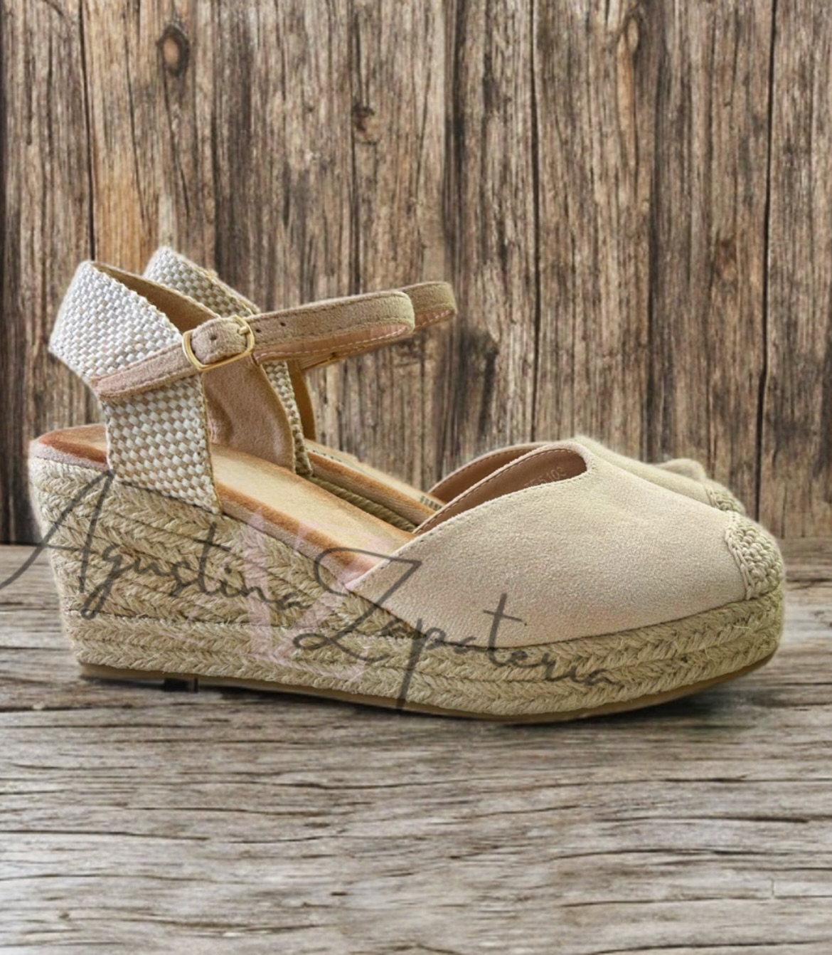 SANDALIA BEIGE YUTE TACO 2