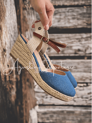SANDALIA JEANS AZUL YUTE TACO