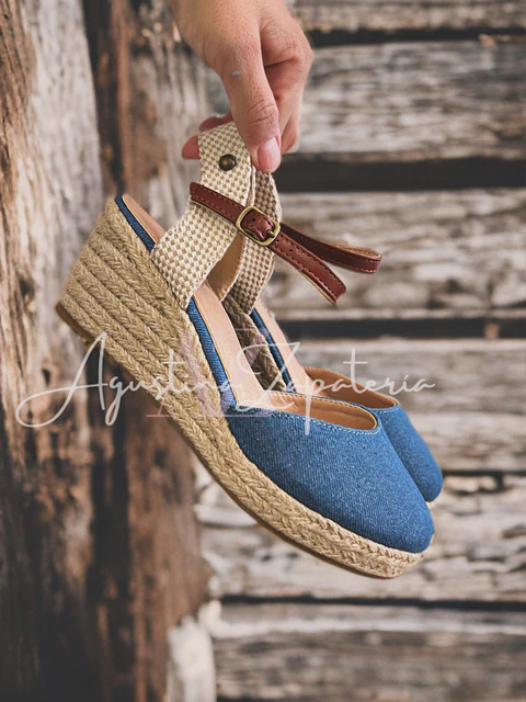 SANDALIA JEANS AZUL YUTE TACO