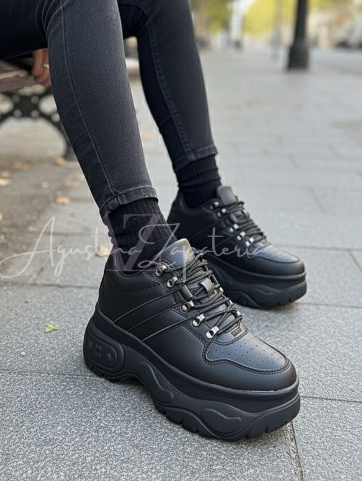 ZAPATILLA PLATAFORMA CHUNK NEGRA 2