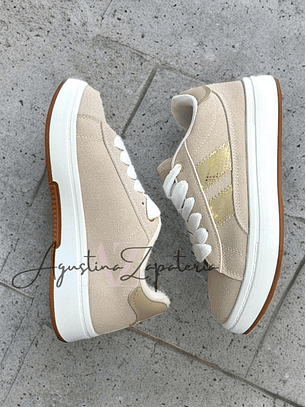ZAPATILLA PLATAFORMA BEIGE LINEAS