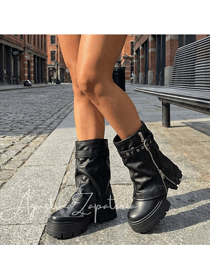 BOTA NEGRA BIKER CAPA 