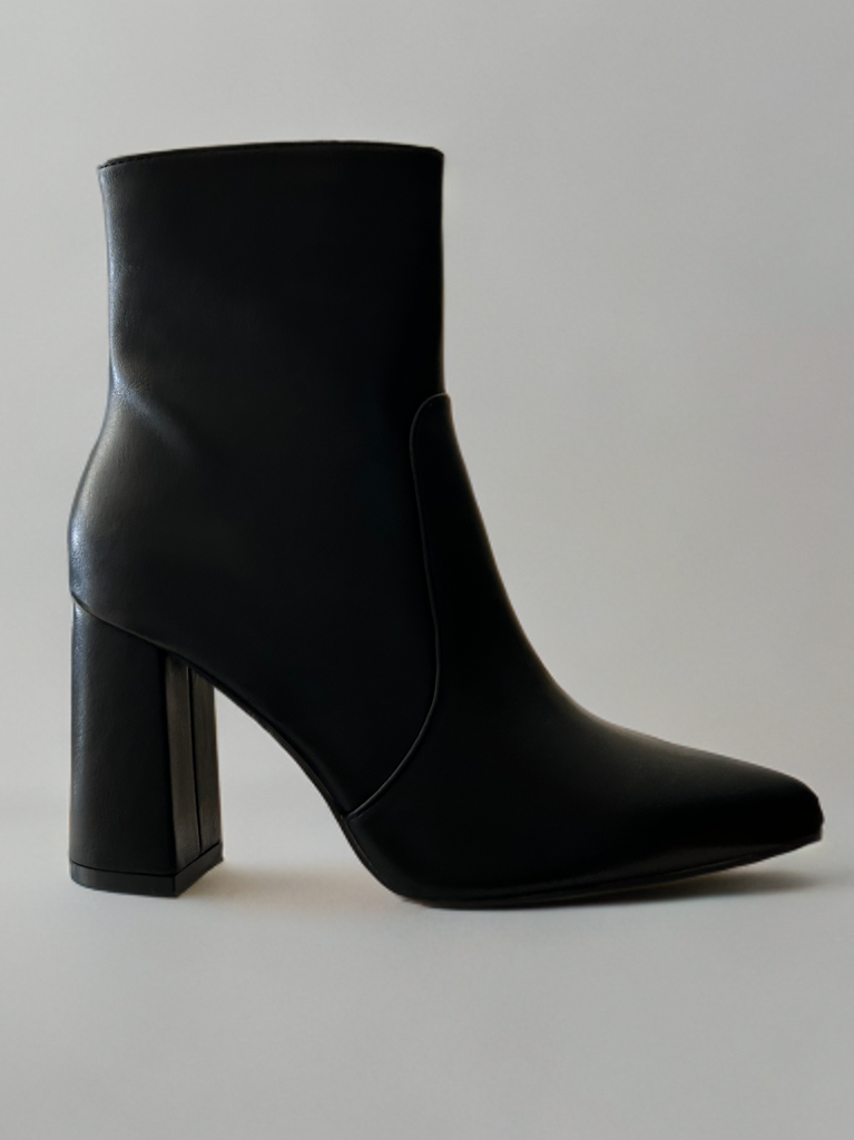 BOTA NEGRA 2 EN 1 CAPA DESMONTABLE 4