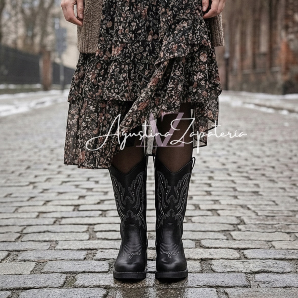 BOTA VAQUERA NEGRA PUNTA SEMI REDONDA  2