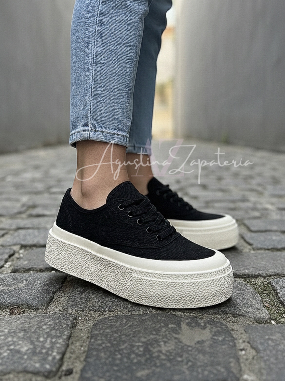 ZAPATILLA LONA NEGRA PLATAFORMA 3
