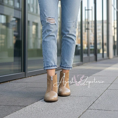 BOTIN KHAKI GAMUZA PUNTA CHAROL