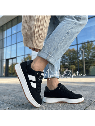 ZAPATILLA PLATAFORMA NEGRA LINEAS 
