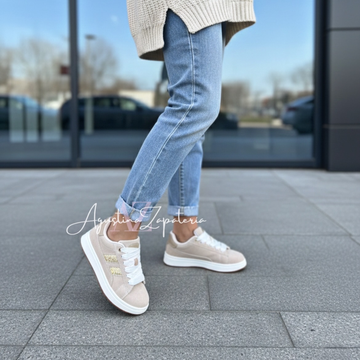 ZAPATILLA PLATAFORMA BEIGE LINEAS 2