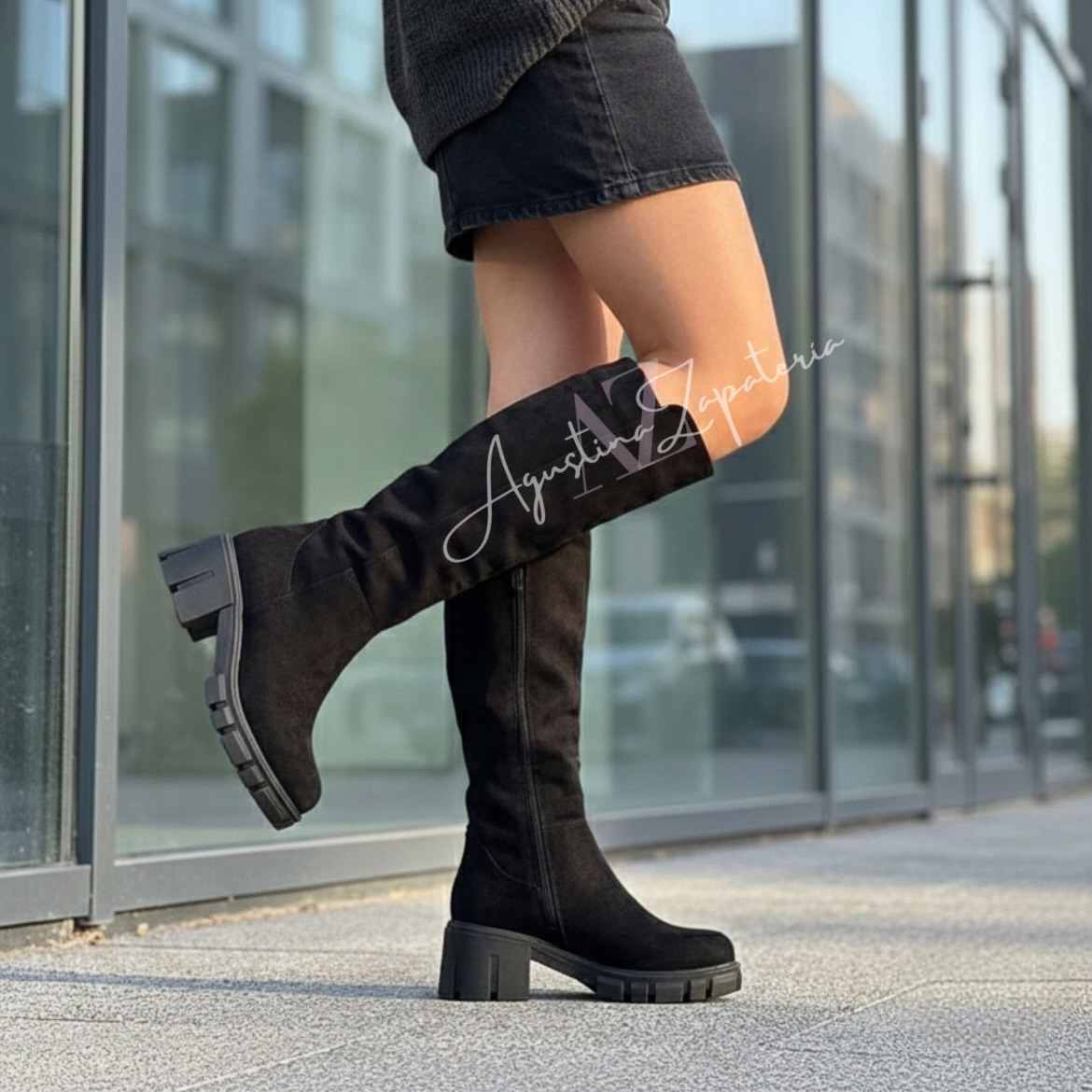 BOTA NEGRA SIMIL GAMUZA  1