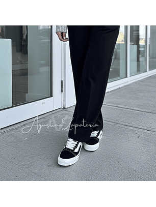 ZAPATILLA NEGRA KNU SKOOL