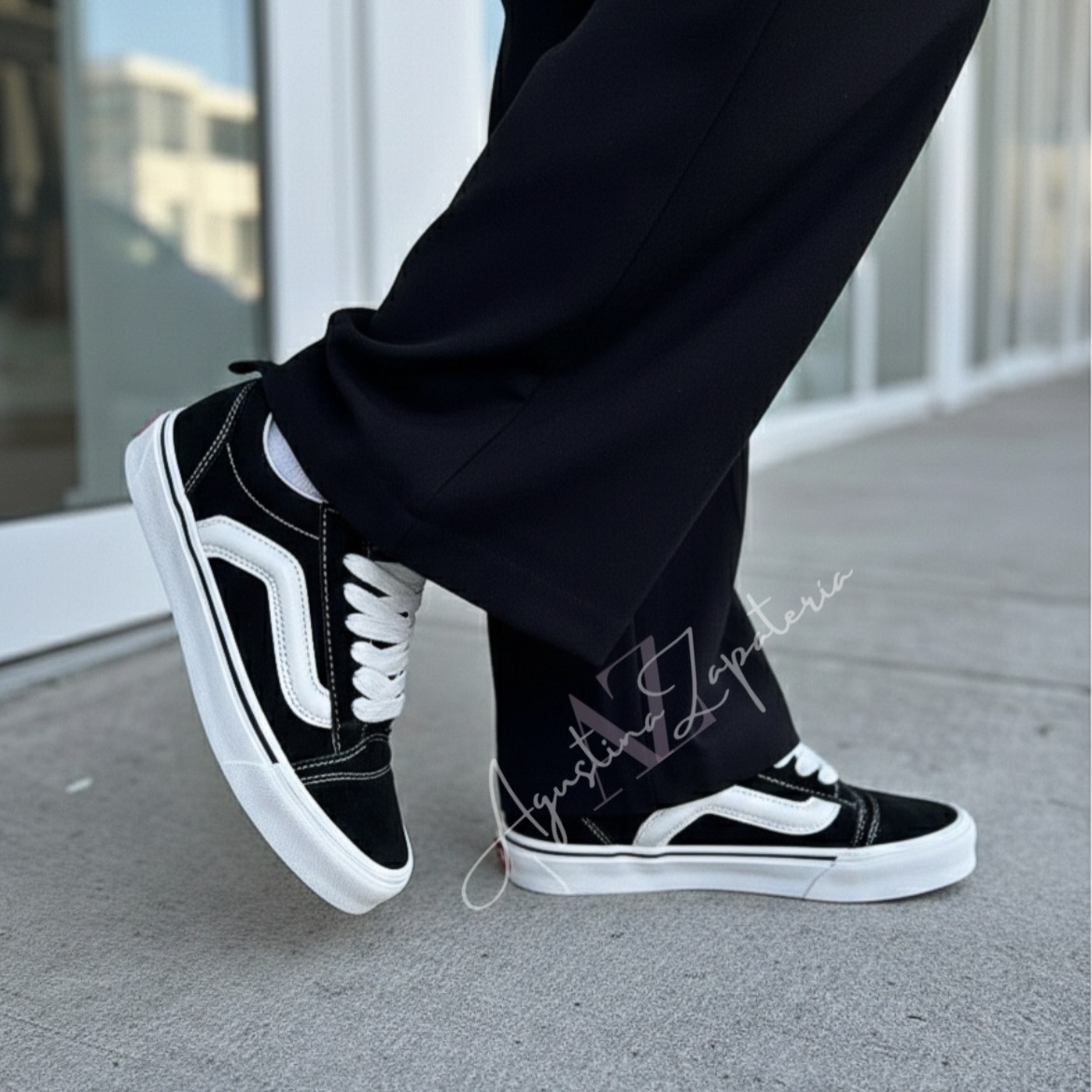 ZAPATILLA NEGRA KNU SKOOL 1