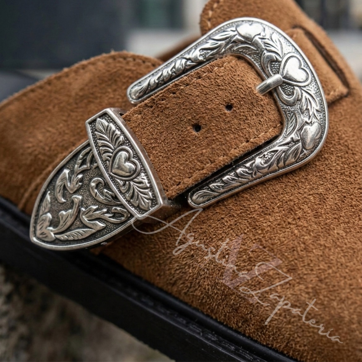 SUECO CARAMELO SIMIL GAMUZA 4