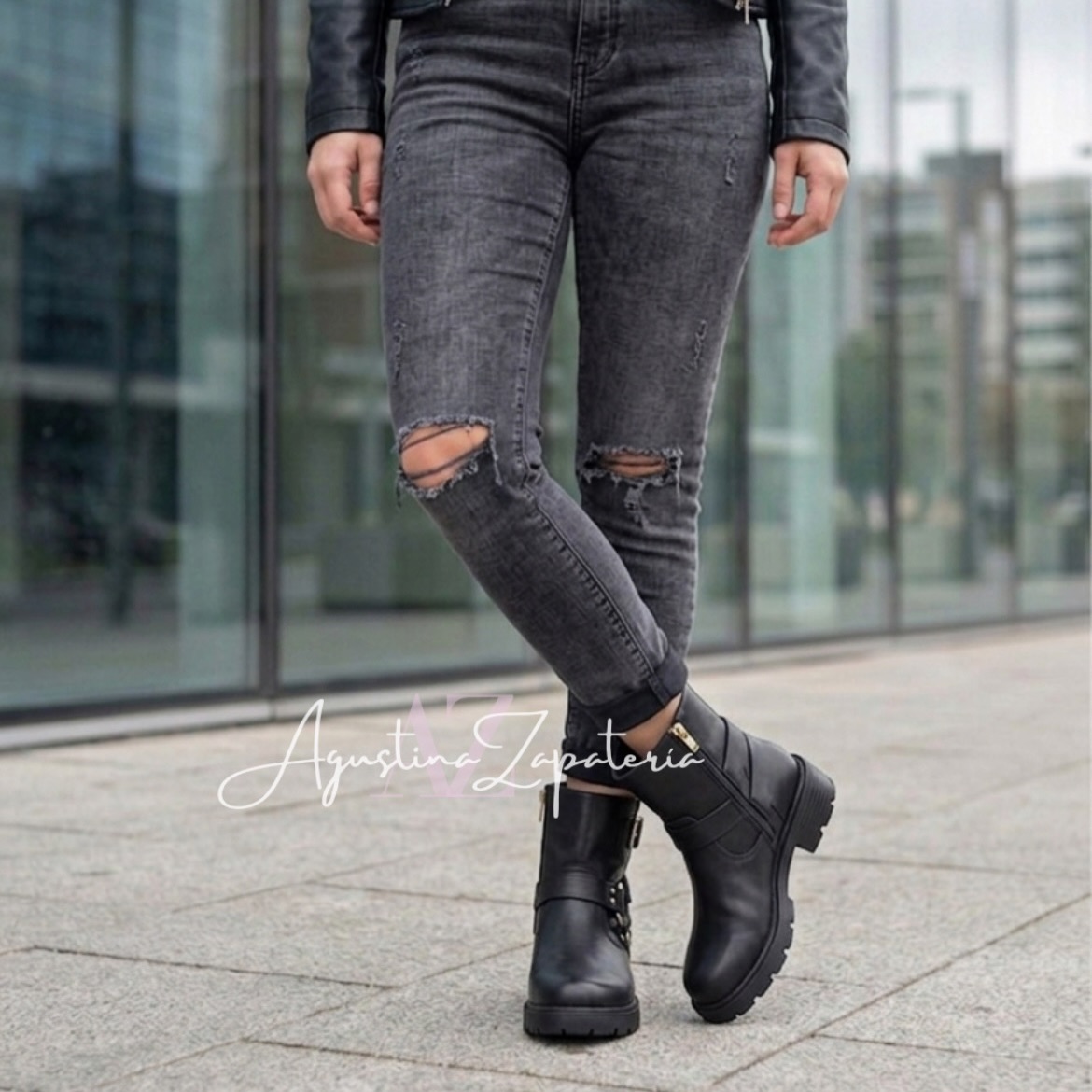 BOTIN BAJO NEGRO DOBLE HEBILLA 3