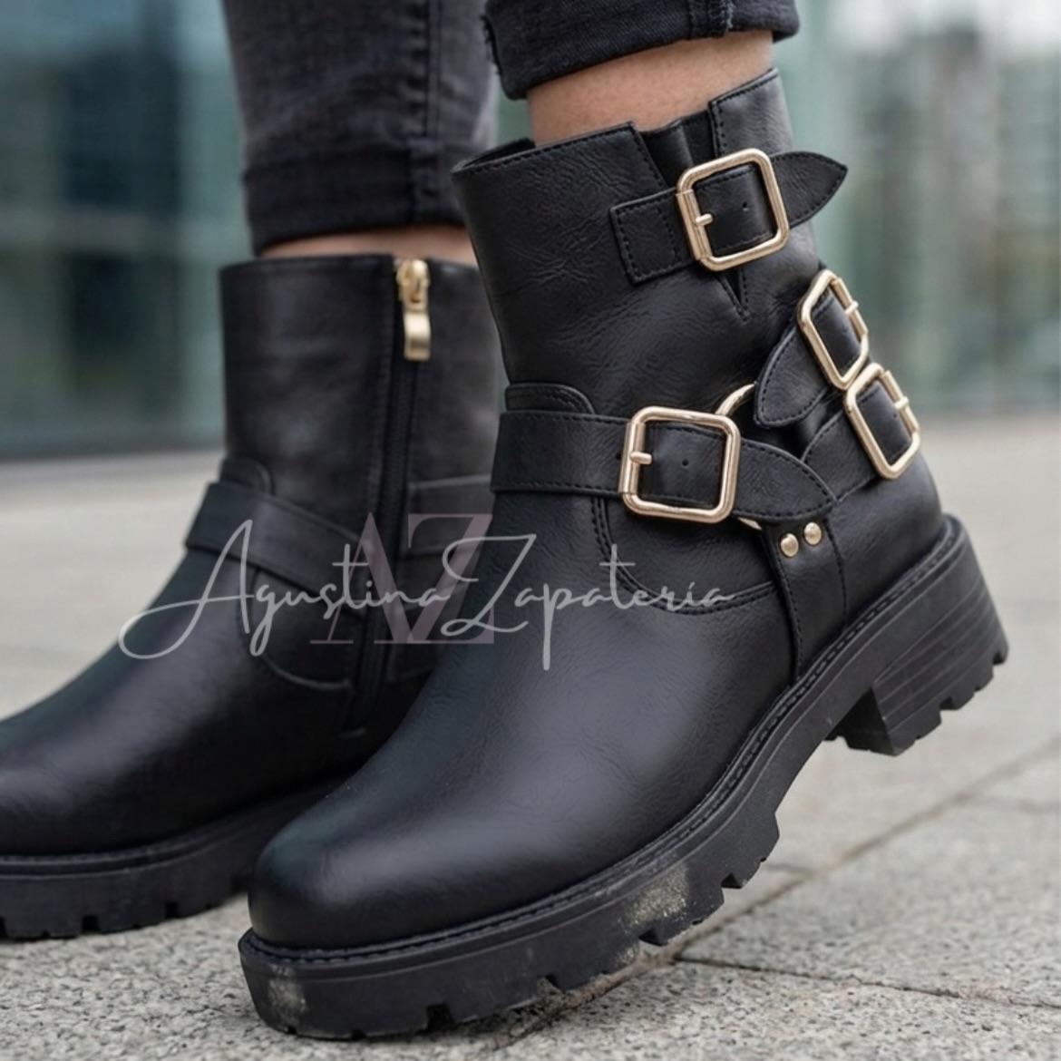 BOTIN BAJO NEGRO DOBLE HEBILLA 4