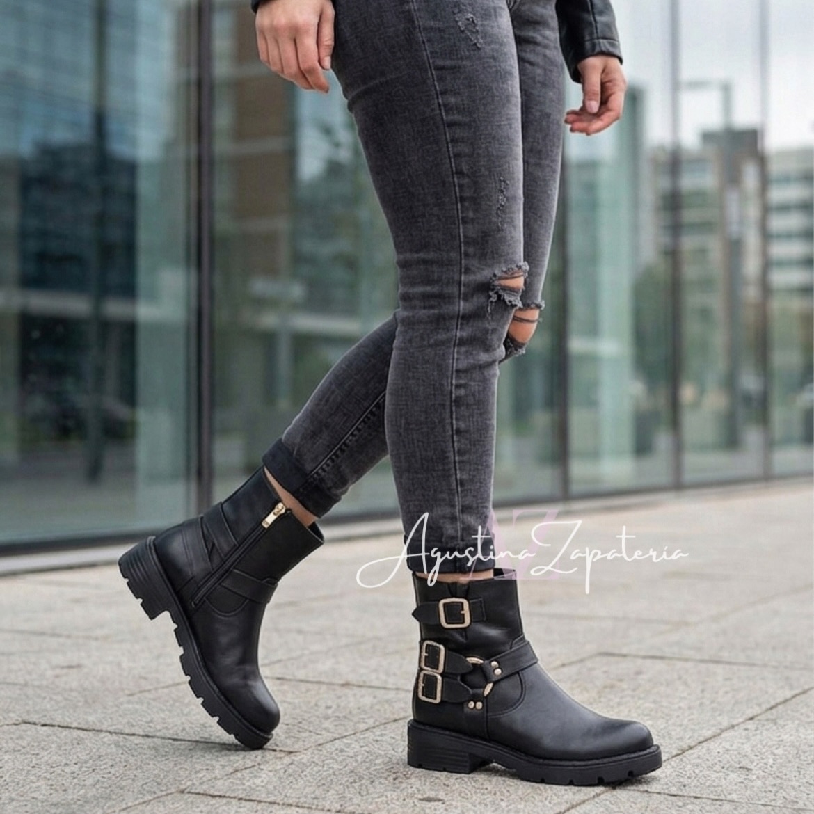 BOTIN BAJO NEGRO DOBLE HEBILLA 1