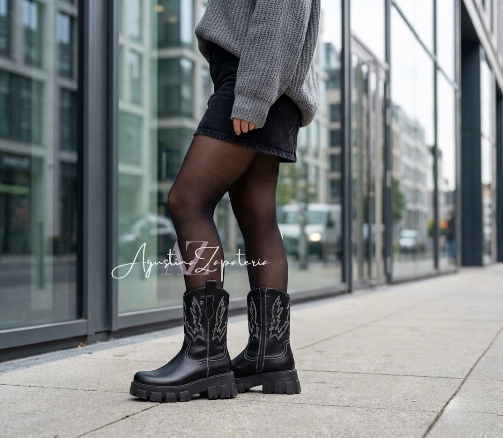 BOTIN NEGRO BORDADO  3