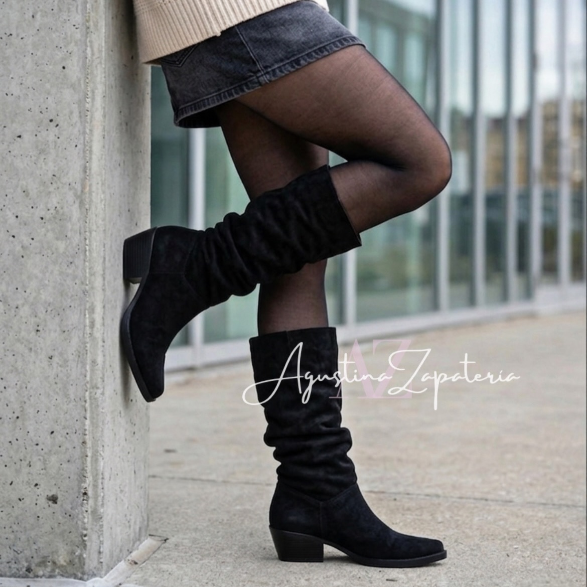 BOTA VAQUERA SIMIL GAMUZA NEGRA  5