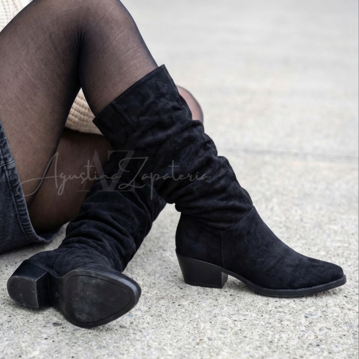 BOTA VAQUERA SIMIL GAMUZA NEGRA  6