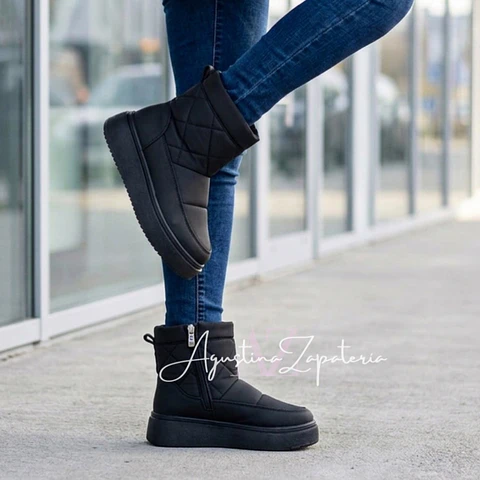 BOTIN IMPERMEABLE NEGRO 