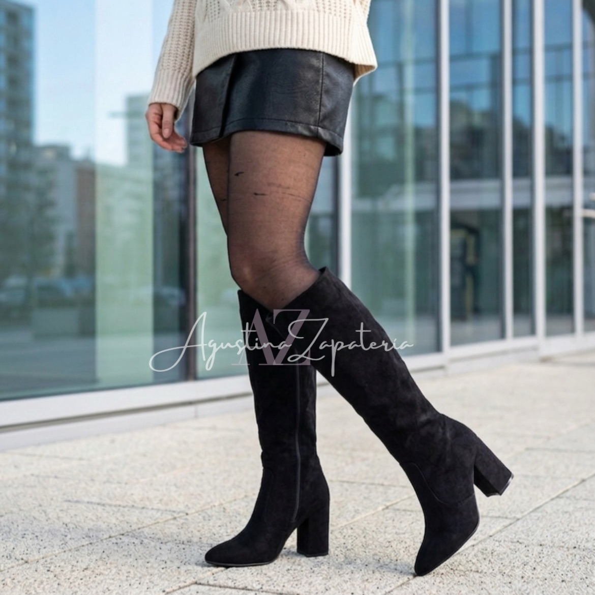 BOTA TACO 8,5 CM NEGRA SIMIL GAMUZA 3