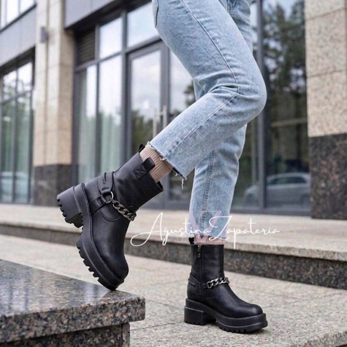 BOTIN NEGRO CADENA  3