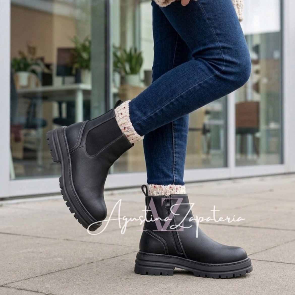 BOTIN NEGRO CORTO  1