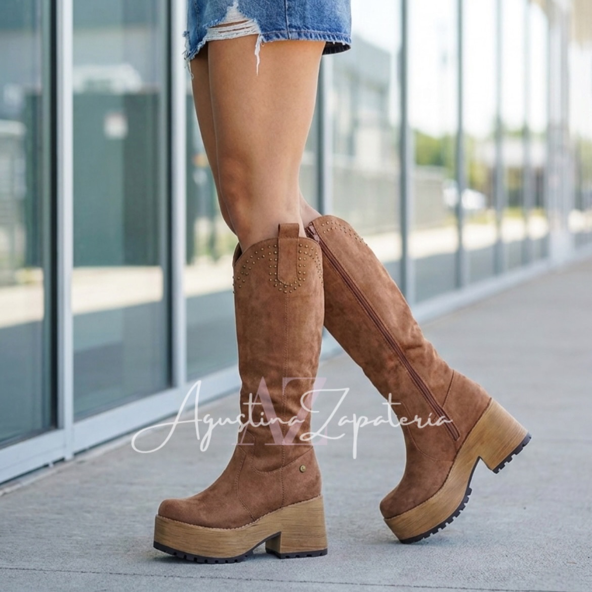 BOTA PLATAFORMA CARAMELO GAMUZA 2
