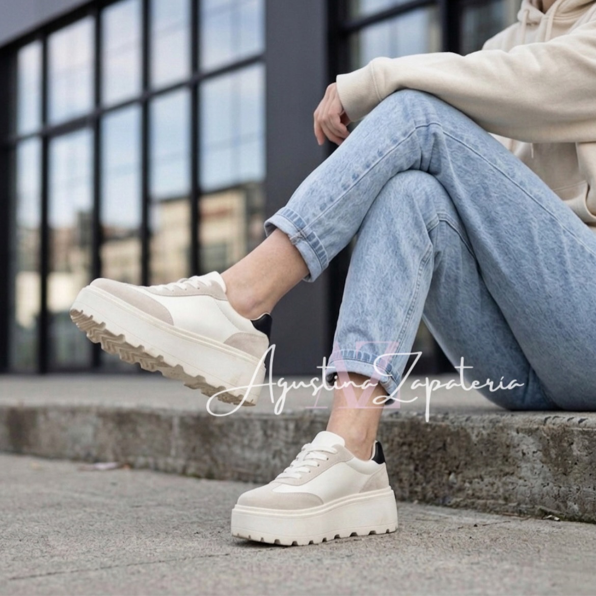 ZAPATILLA PLATAFORMA BLANCA/GRIS 2
