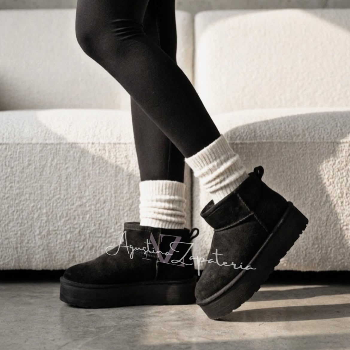 PANTUBOTA NEGRA CLASICA  3