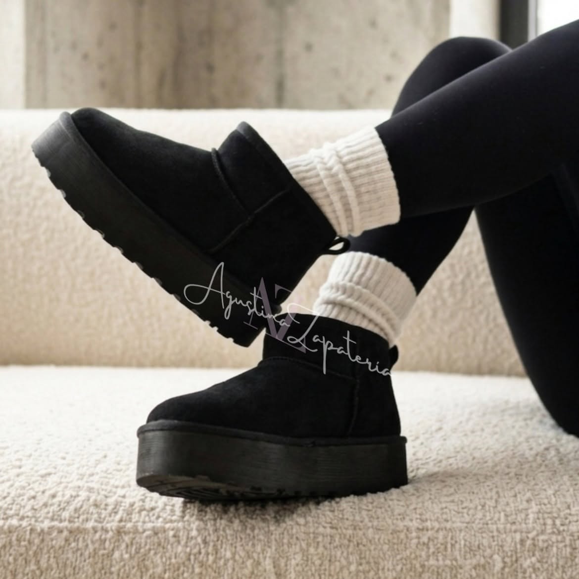 PANTUBOTA NEGRA CLASICA  1