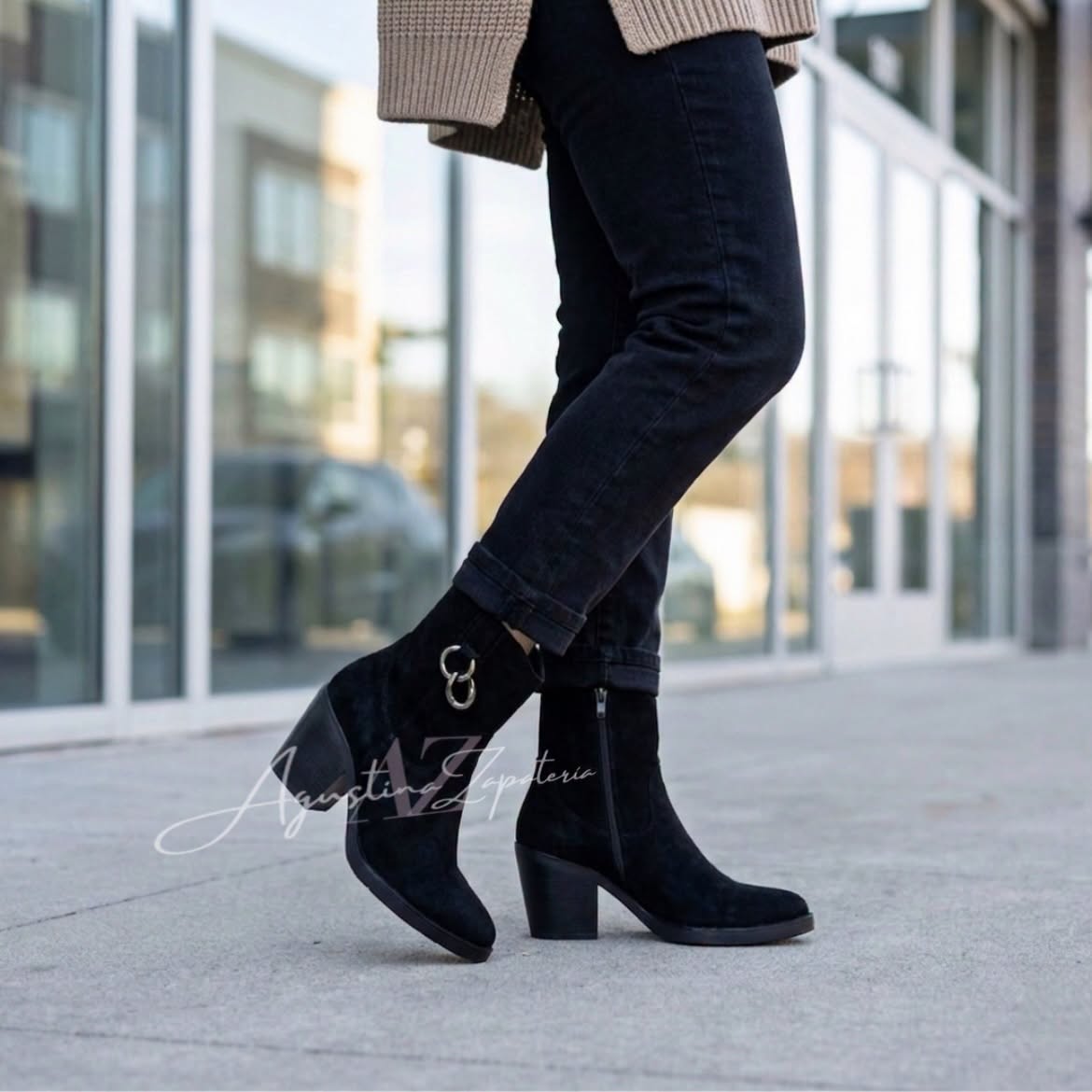 BOTIN VAQUERO NEGRO GAMUZADO 7,5 CM 3
