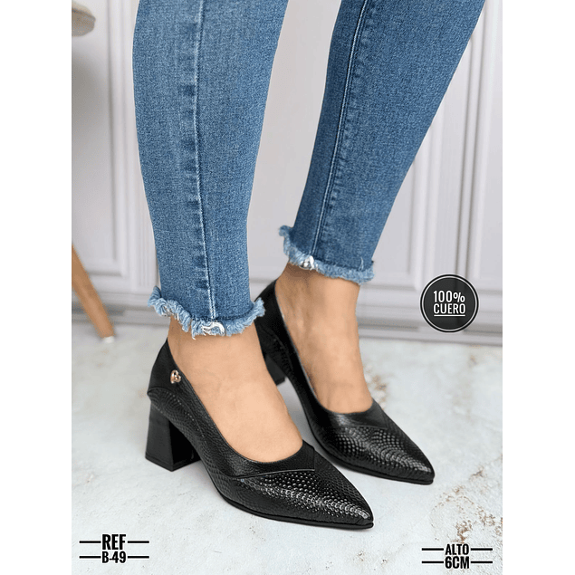 ACONES  💯 % CUERO