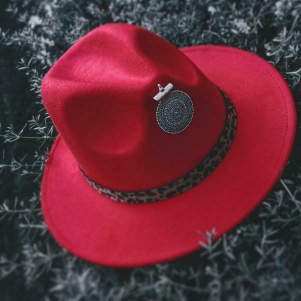 Sombrero Rojo print Pia