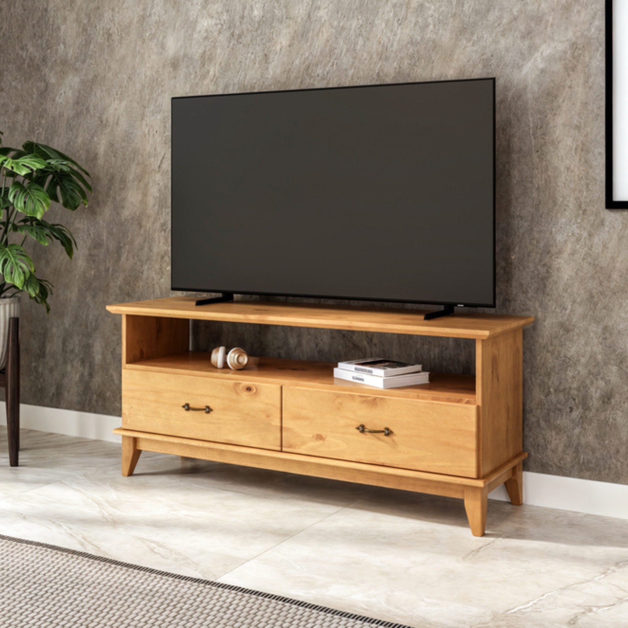 Rack de madera para tv de 140 cm.