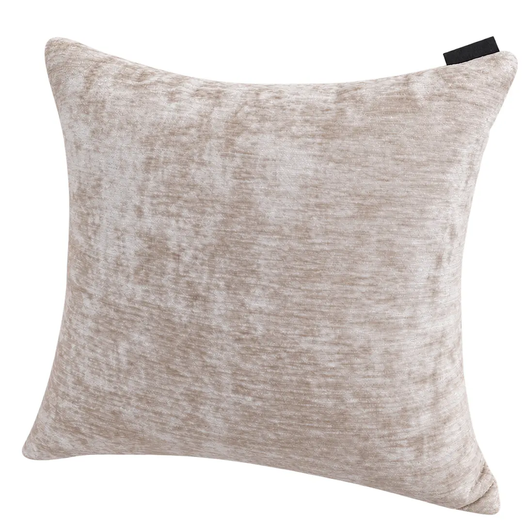 Cojín Decorativo HIDROTEC® 45 × 45 cm. Con relleno ALMAFILL®  1