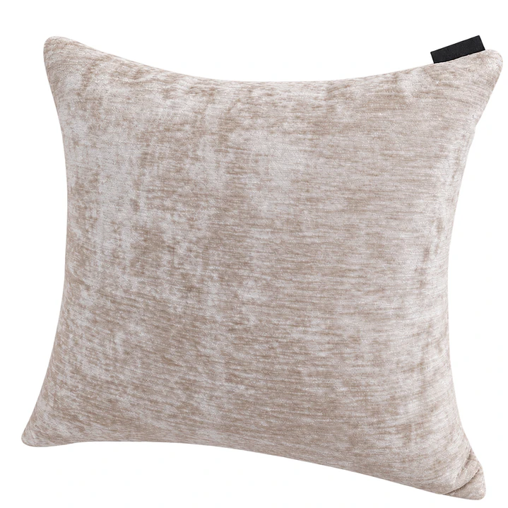 Cojín Decorativo HIDROTEC® 60 × 60 cm. Con relleno ALMAFILL® 2