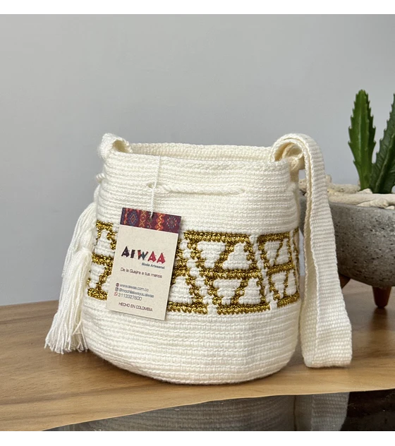 Bolso Mini con detalles metalizada