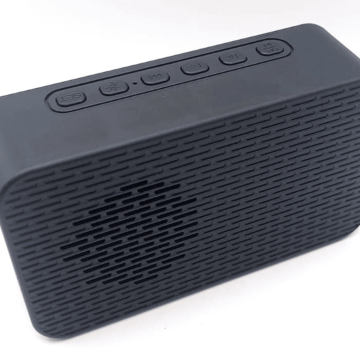 Clock Wireless Speaker BC-50 – Reloj Digital con Alarma, Bluetooth, FM y Pantalla LED 4